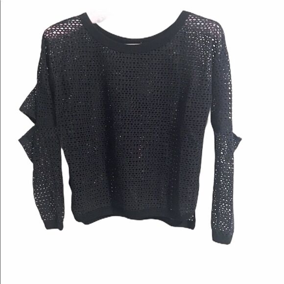 Crocheted  Knot Sisters Navy Crop Top - Picture 2 of 6